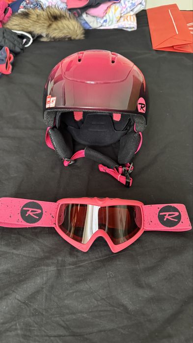 Детски ски екип, каска, очила, ръкавици и полар