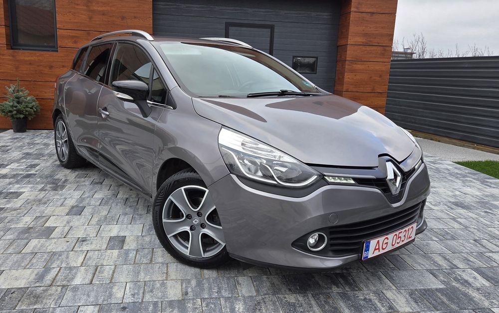 Renault Clio 4 / 1.5 Diesel  / Euro 5 / Navigatie