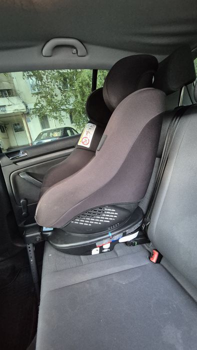 Scaun auto Rotativ 360 Graco Turn2Me Black, 0-18 kg, Negru