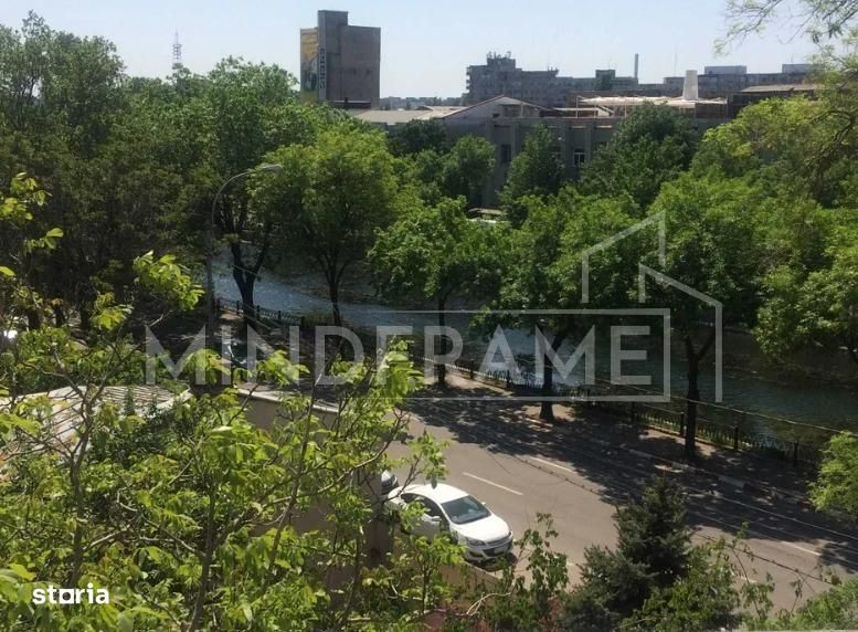 Timpuri Noi Metrou Centrala Bloc Nou