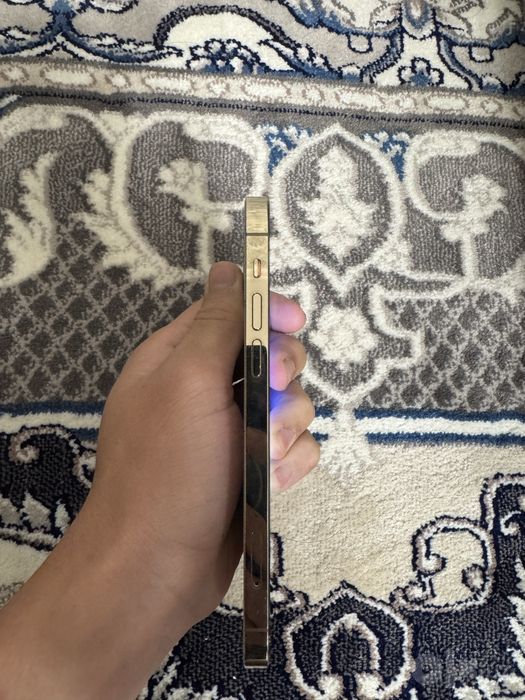 Iphone 12 Pro Sotiladi