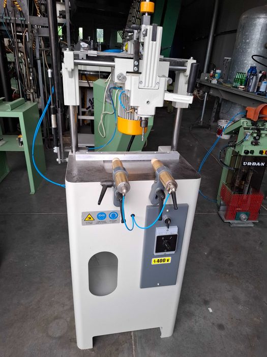 Utilaje tamplarie PVC, aluminiu si sticla termopan