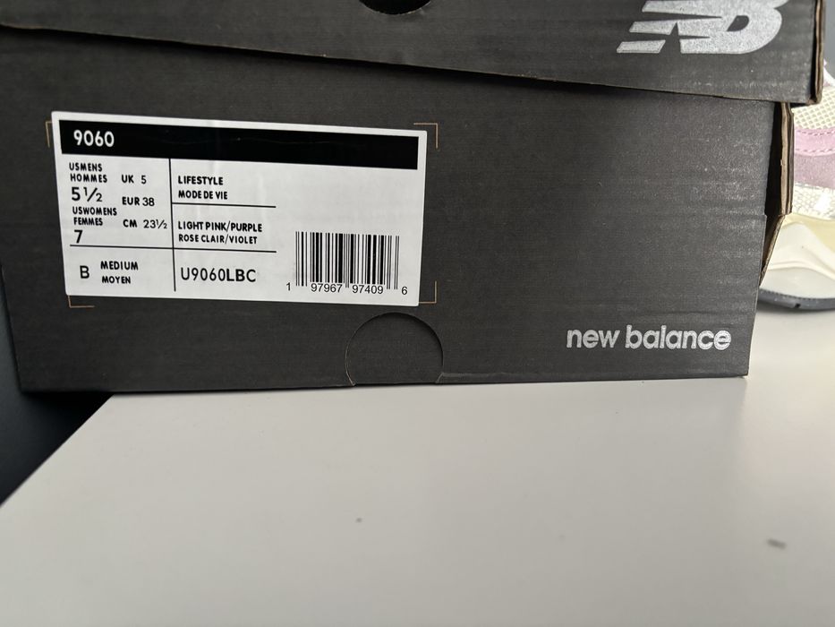 New Balance 9060