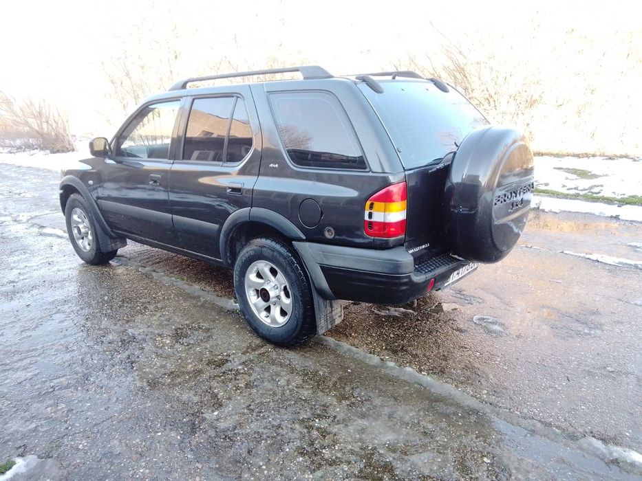 Опел Фронтера  Б , газ-бензин