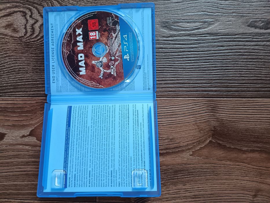 Обменяю MAD MAX на пс 4