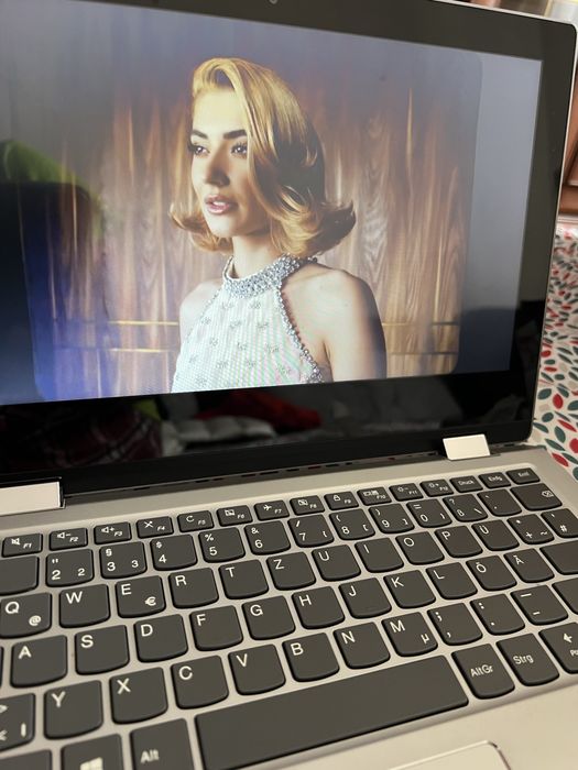 Laptop Lenovo YOGA