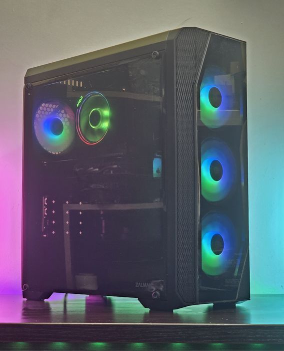 RTX 5070 12GB/Ryzen 7-7700/RAM 32GB/SSD 1TB/Чисто Нов+Гаранция