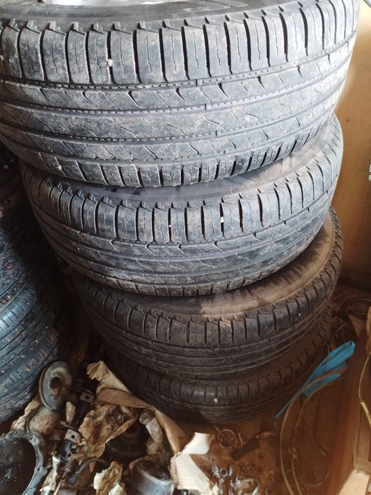 Продам колеса на Паджеро