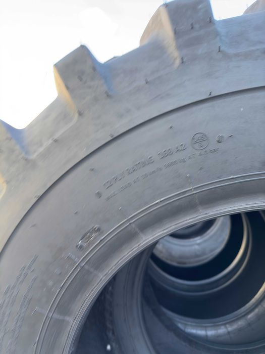 Anvelopa industriala 15.5-25 gri grip 12PR ex LT200 TL noi
