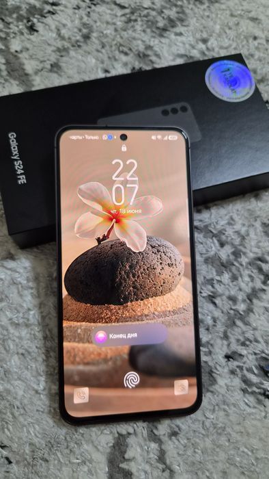 Продам телефон Samsung s24 fe 256 в идеальном состоянии