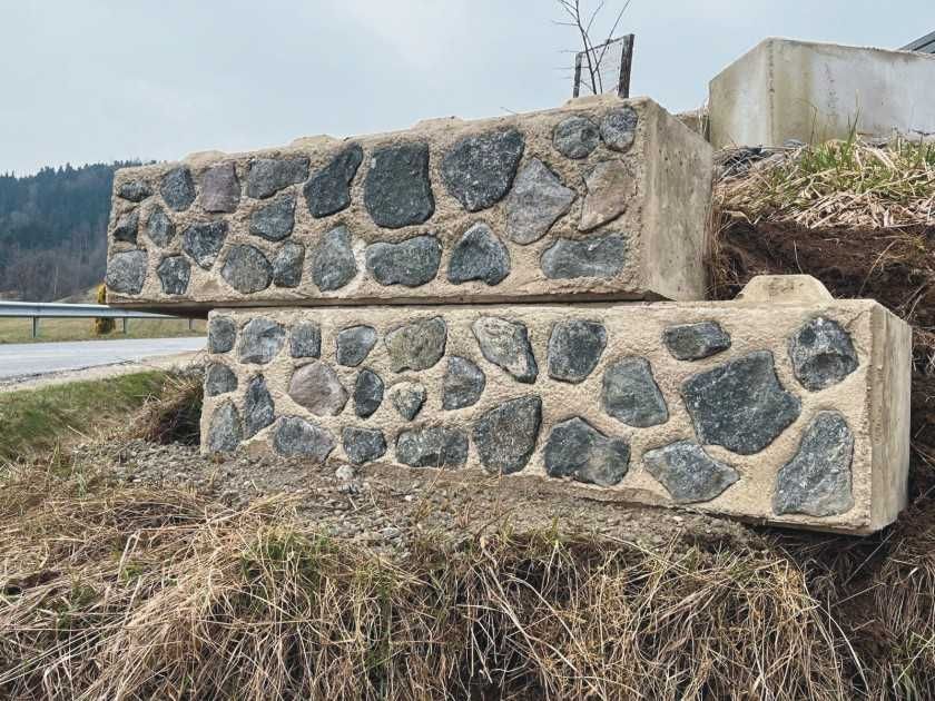 Голям бетонен БЛОК с ефект "СКАЛА"  LEGO за Подпорна стена ЛЕГО