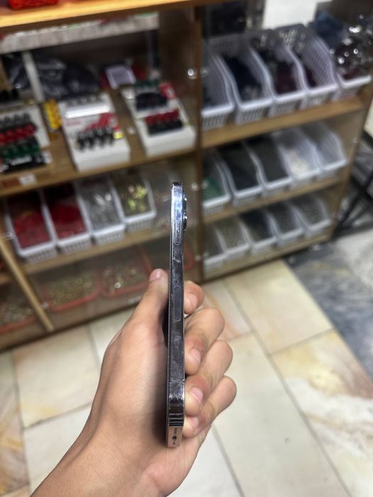 IPHONE 12 pro max sotilad