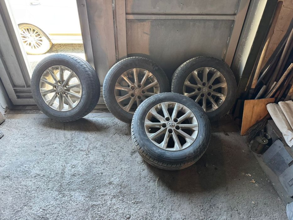 Продам диски r16 camry