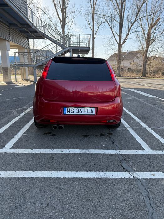 Vând Fiat grande punto