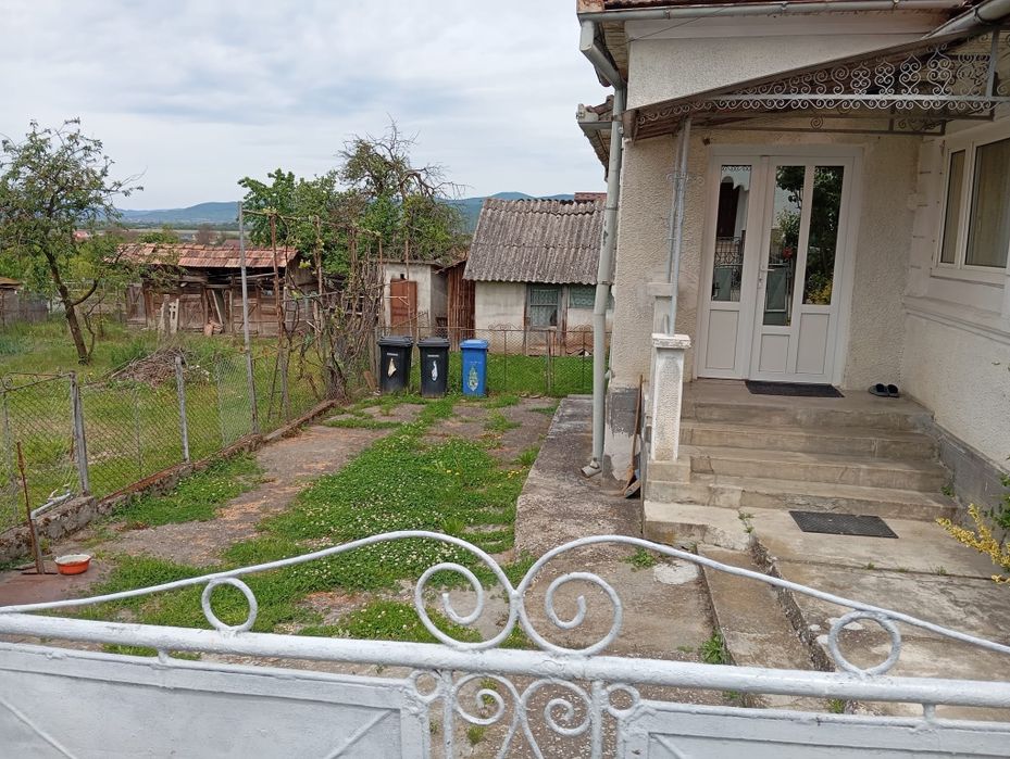 Casă de vânzare  în Urișor