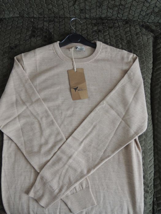 Pulover bej AC&Co – mărimea L