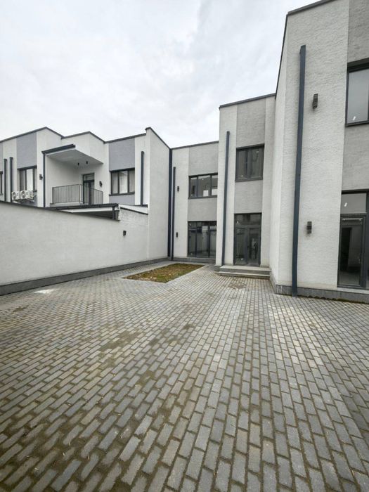 Продается   Коттедж Алфраганус 5 спальных