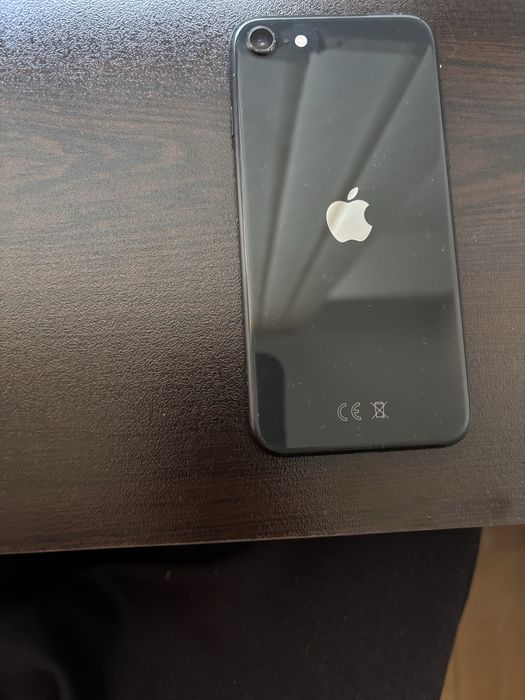 Iphone SE.