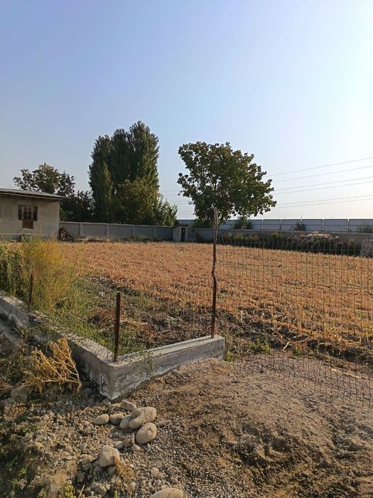 Qibray tumanidaYer uchaska sotiladi