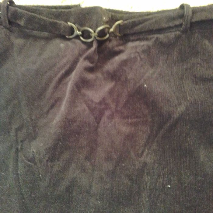 Поли , чисто нови.