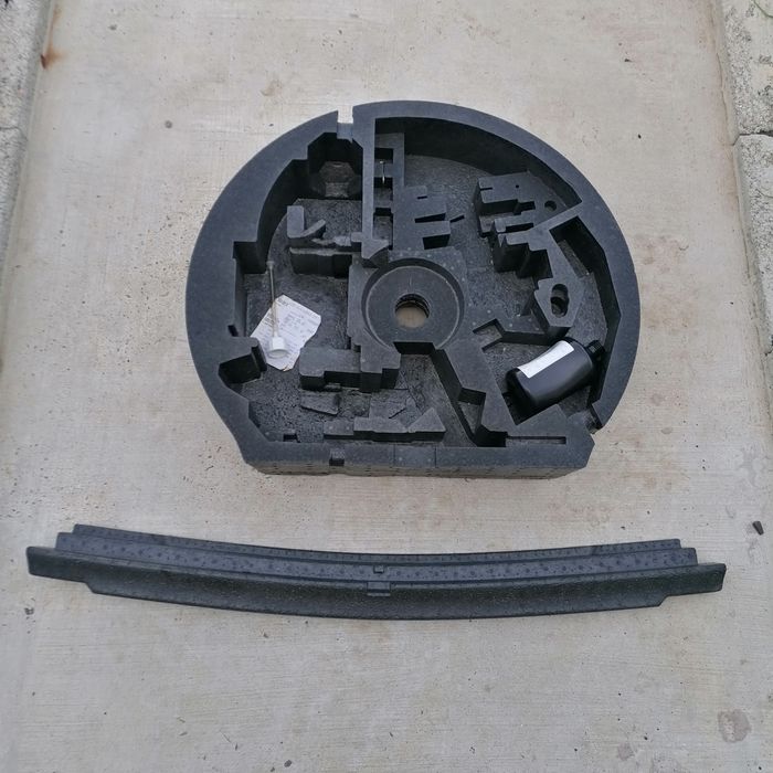 Organizator portbagaj Cric, Compresor Golf 5, Golf, 6, Tiguan, Touran.