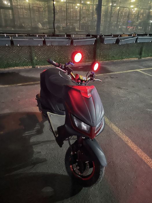 Мопед м8 сатылады жақсы жағдайда