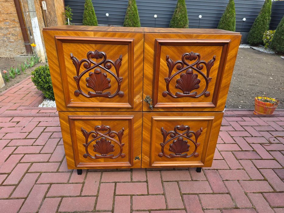 Dulap comoda multifuncțional