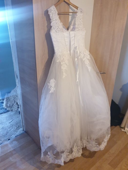 Rochie de mireasa în frumusani