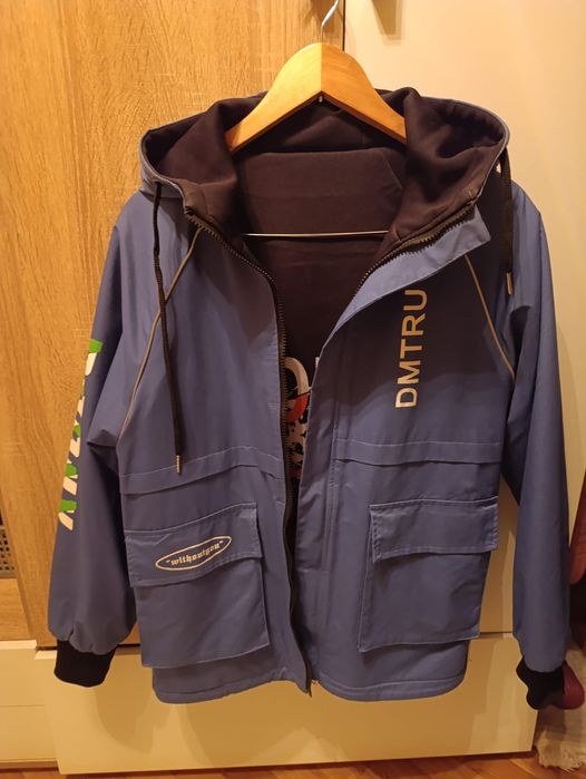 Продаётся подростковая куртка для мальчика.