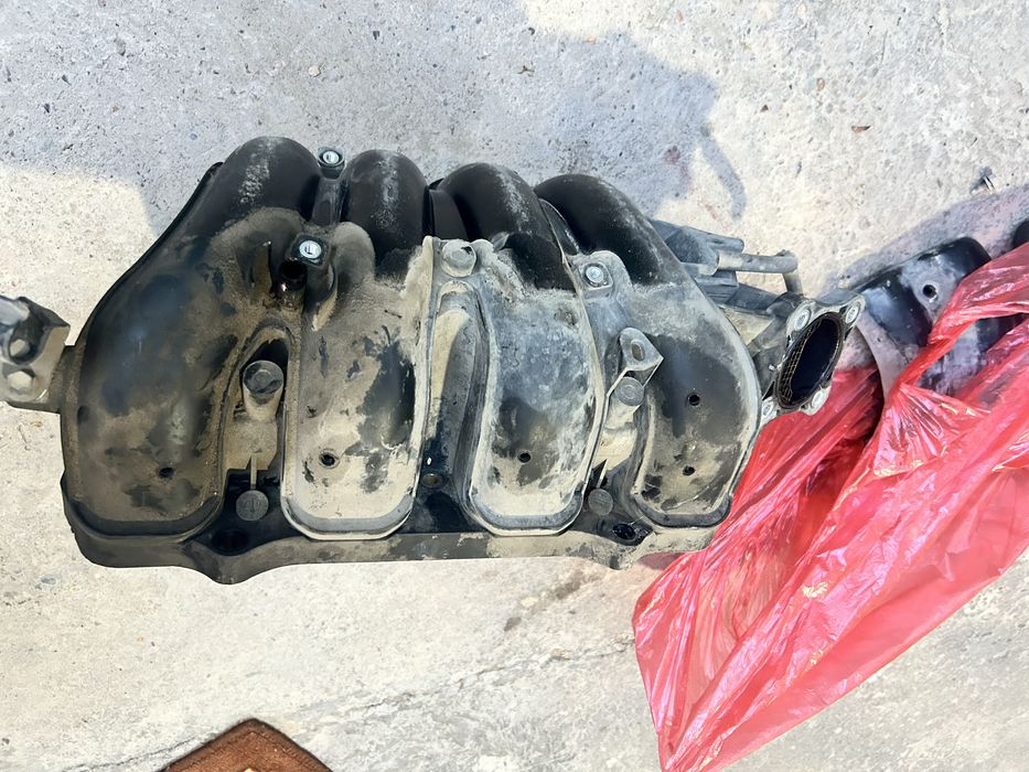 Входной коллектор камри