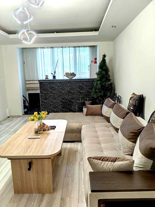 Продава се Многостаен апартамент в Стара Загора, Център - 100 кв.м за 850 €/кв.м - Снимка #1