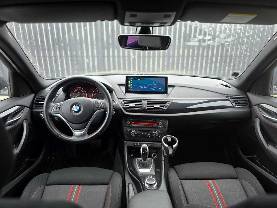 BMW X1 X-drive18d Automat. Sport Line