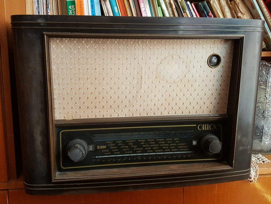 Лампово радио Oberon