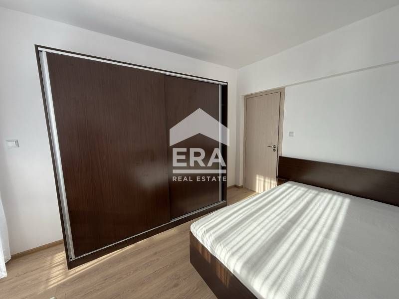 Двустаен апартамент с панорамна гледка в жк Владиславово град Варна