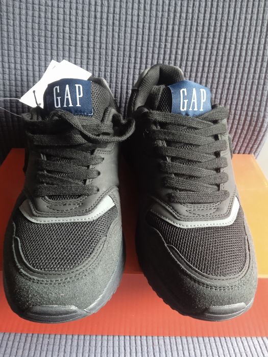 Маратонки GAP 40-40.5