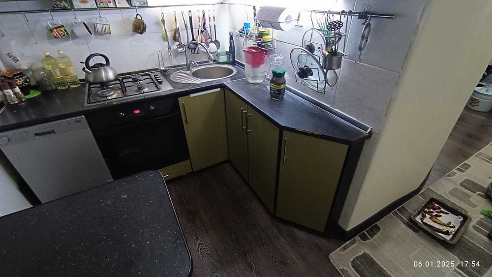 кухонный гарнитур 180*170