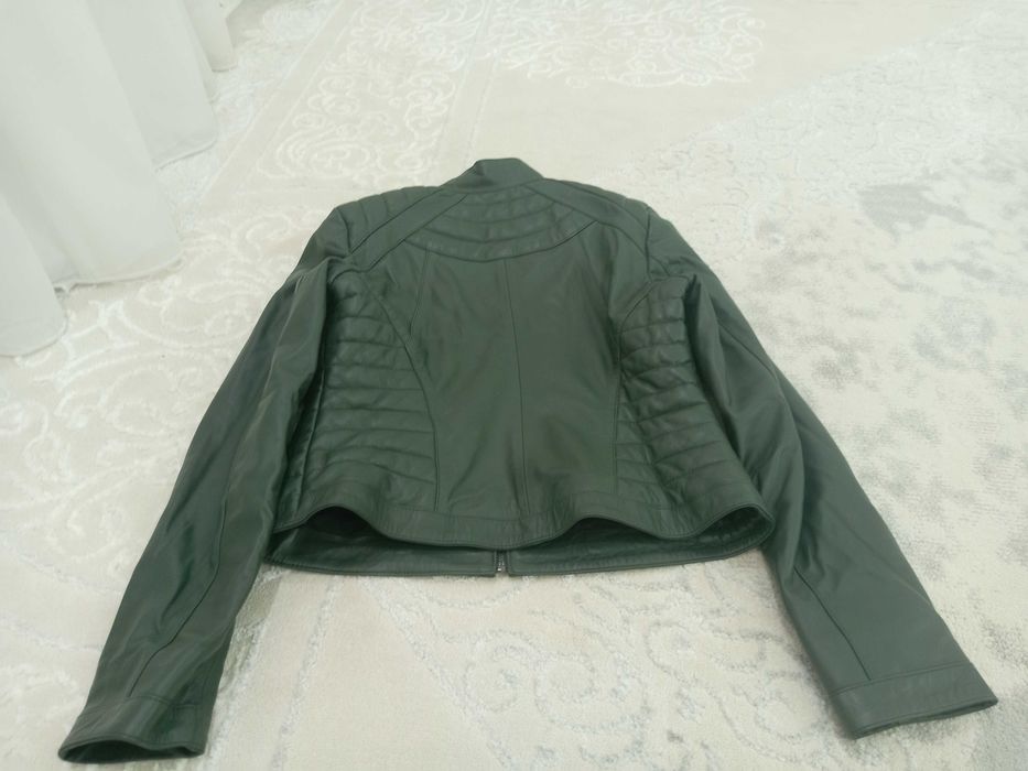 Куртка Кожанная новая
