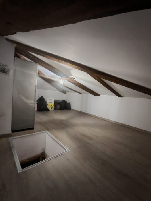 Apartament 3 cam
