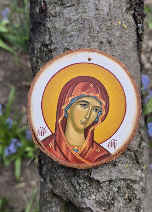 Icoană Maica Domnului pe lemn