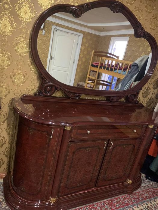 Продам гостиную мебель в хорошем состоянии, самовывоз