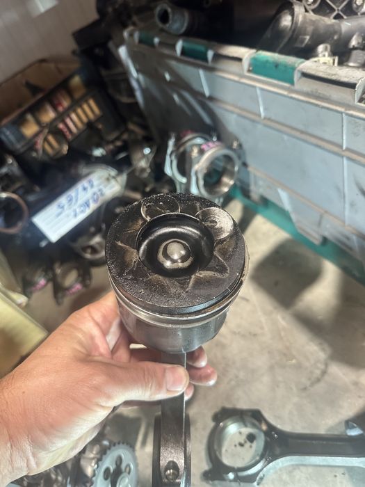 Piston cu biela Citroen Jumper motor 2.2 hdi Peugeot Boxer euro 4 euro 5