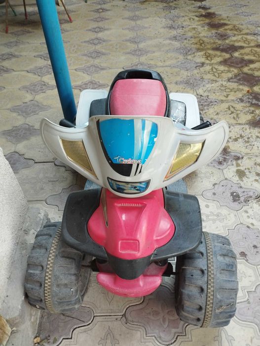 Детский электроквадроцикл