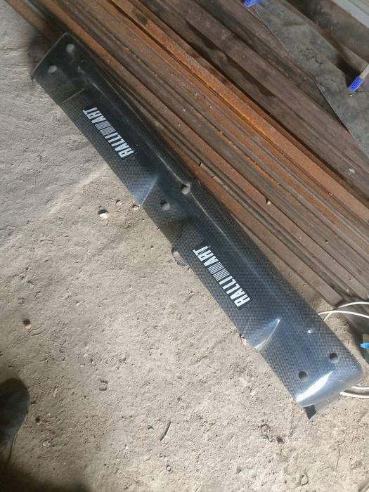 Продам ветровой козырек
