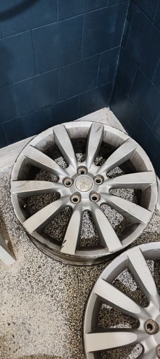 Мицубиши Лансер 18 -ки оригинал