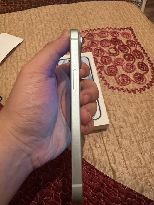 Айфон 15, 128Gb