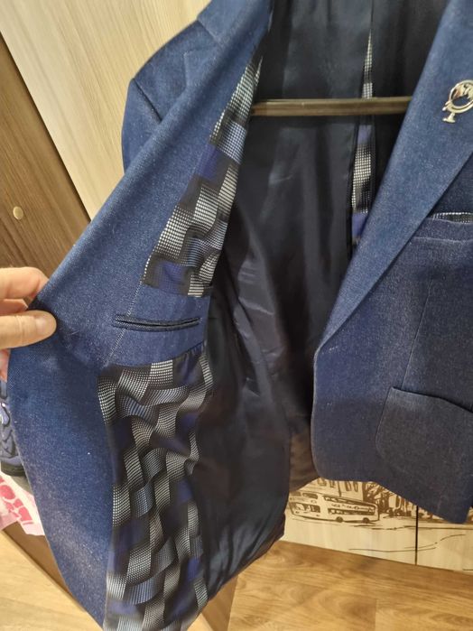 Продам пиджак Италия