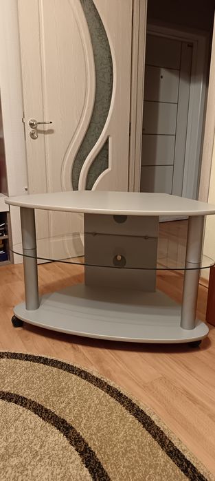 Тв маса Телевизионна маса