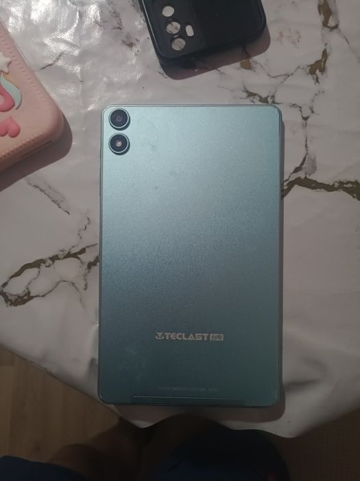 Продам планшет модель P85TEEA Андройт