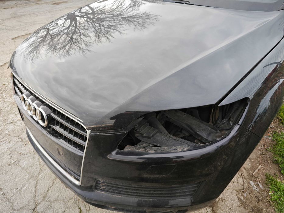 Много запазен преден капак Audi Q7 4L 2006-2014 Ауди КЮ7
