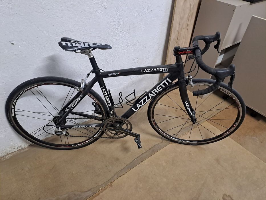 Cursiera full carbon Lazzaretti mărimea 48